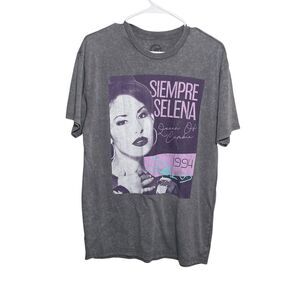 Selena T-Shirt Women's Medium Gray Graphic Printed Short Sleeve Adult Top